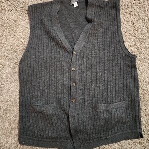Park & Co Charcoal Button-Up Vest